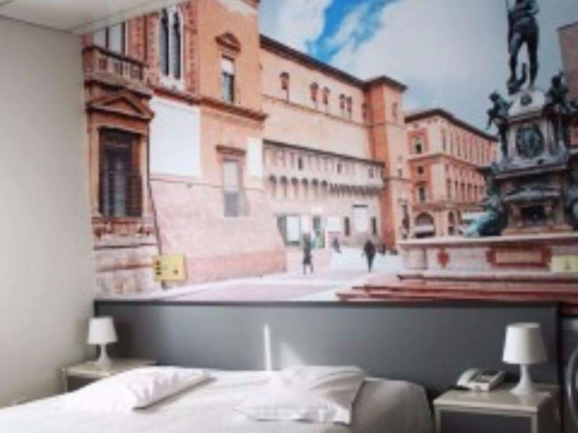 ホテル Thp Bologna カルテリア・ディセスト・ラスティニャノ エクステリア 写真